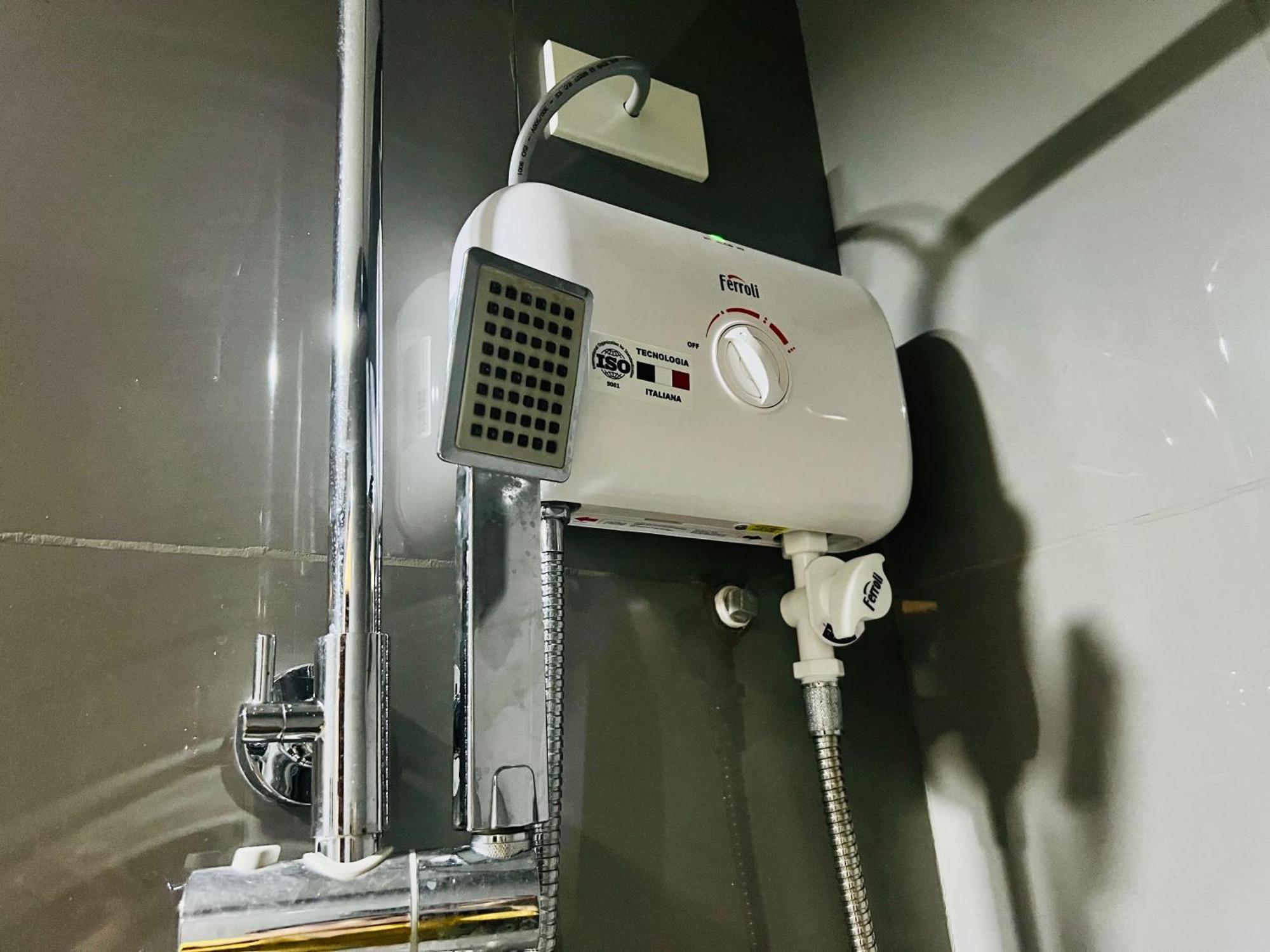 Air Residence Makati مانيلا المظهر الخارجي الصورة
